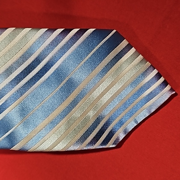 HP🎉 NWT City Of London Men's 100% Silk Tie 👔 - Picture 8 of 8
